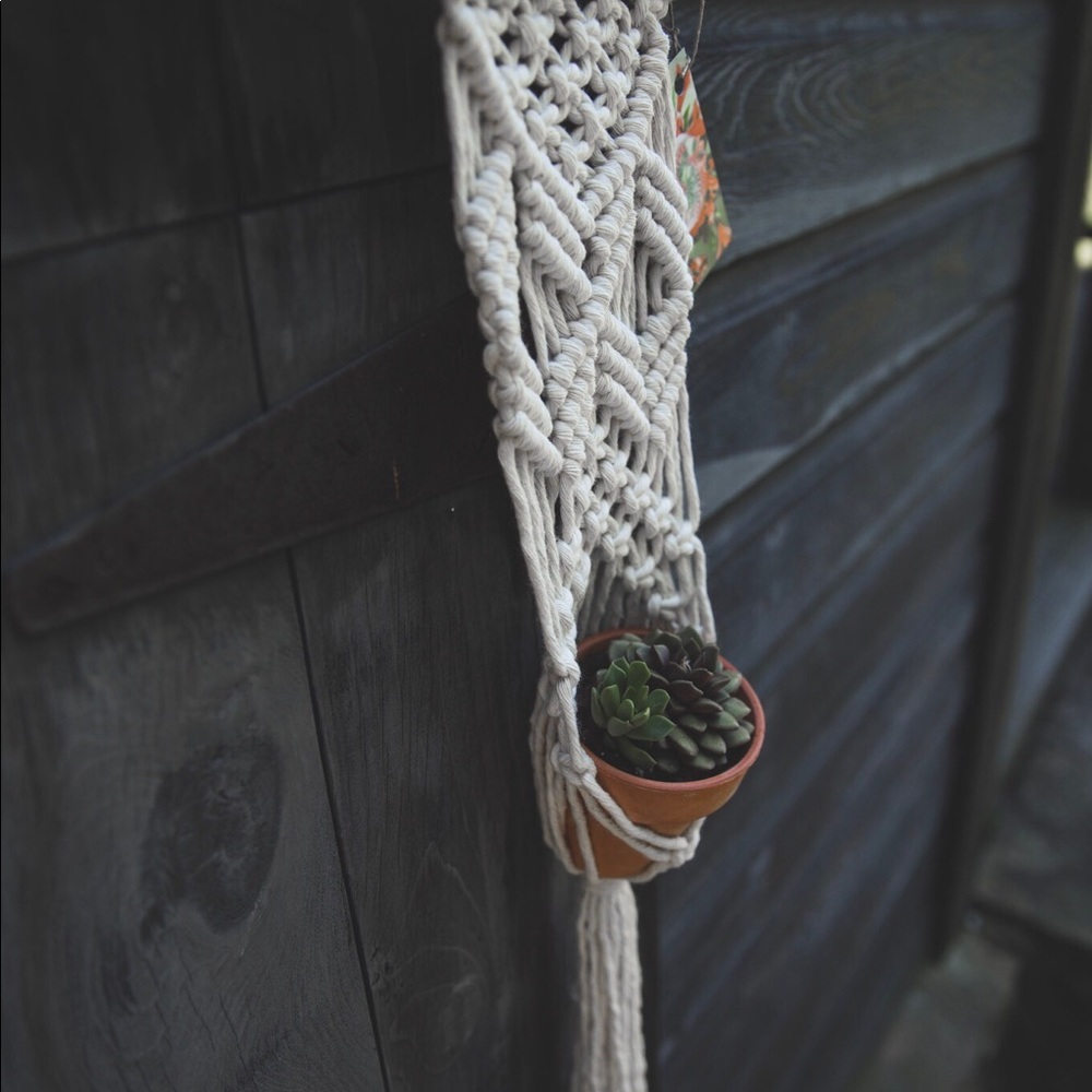 Handmade Macrame Plant Hanger - Picture 5 of 6